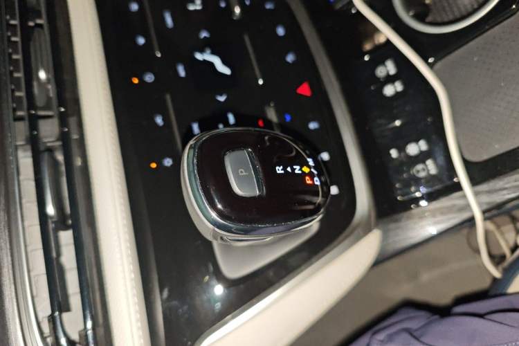 Used Buick GL8 2023 ES Lu Zun Comfort Model Gear Lever