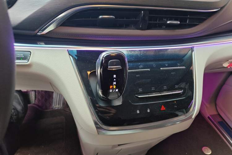 Used Buick GL8 2023 Land Executive Class Smart Enjoyment Model Gear Lever