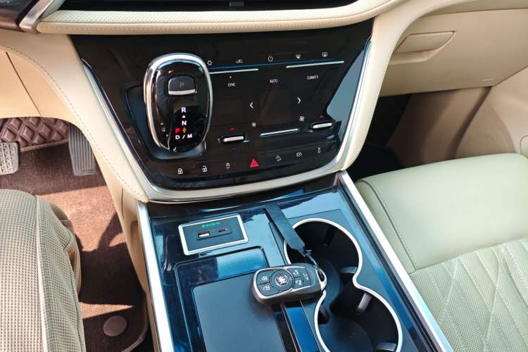 Used Buick GL8 2023 ES Lu Zun Luxury Model Gear Lever