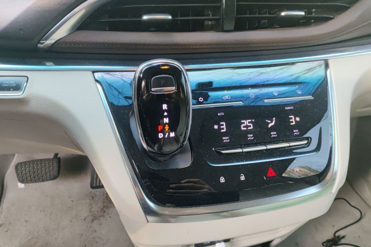 Used Buick GL8 2023 Land Executive Class Smart Enjoyment Model Gear Lever