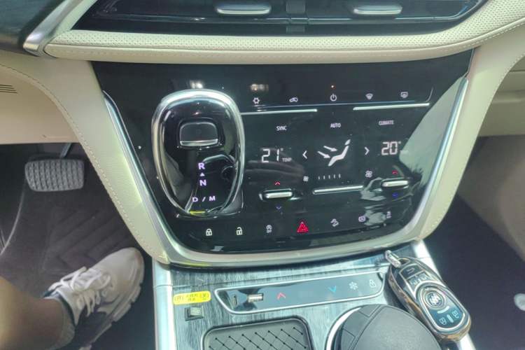 Used Buick GL8 2023 ES Lu Zun Luxury Model Gear Lever