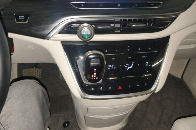 Used Buick GL8 2023 ES Lu Zun Comfort Model Gear Lever