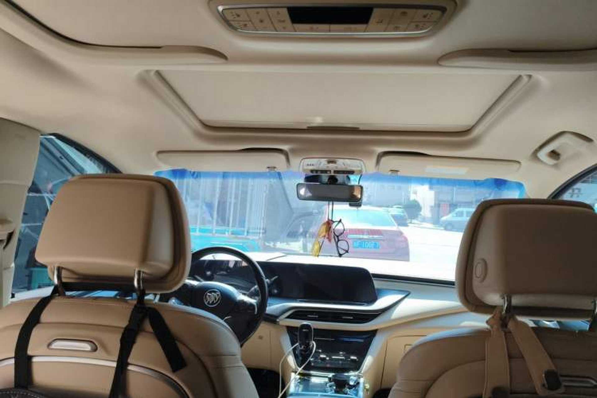 Used Buick GL8 2023 ES Lu Zun Flagship Model Headliner