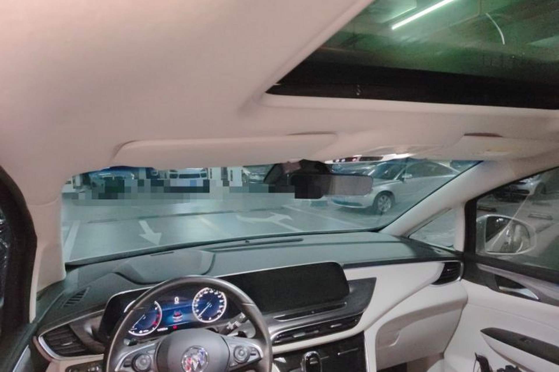 Used Buick GL8 2023 ES Lu Zun Luxury Model Headliner