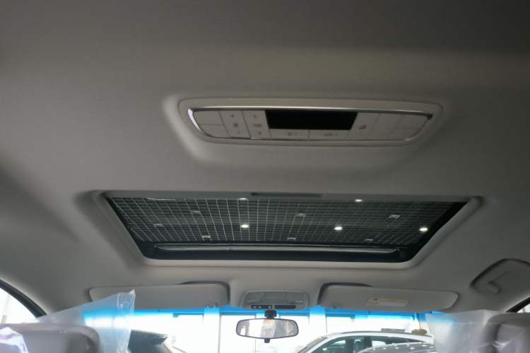 Used Buick GL8 2023 ES Lu Zun Comfort Model Headliner