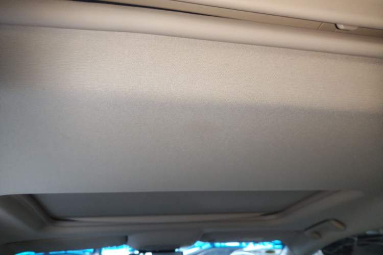 Used Buick GL8 2023 Land Executive Class Deluxe Model Headliner