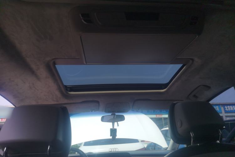 Used Buick GL8 2023 ES Lu Zun Comfort Model Headliner