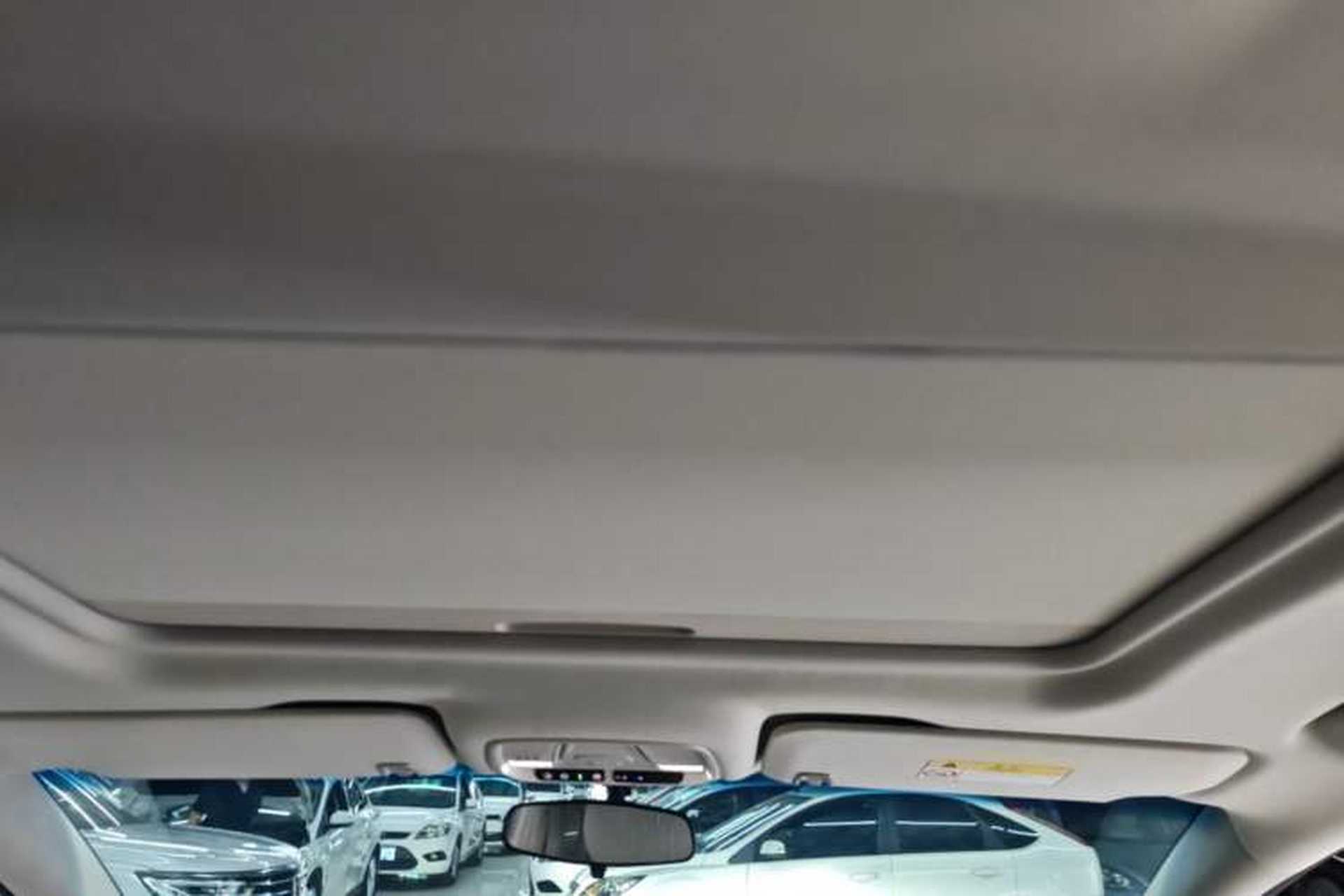 Used Buick GL8 2023 ES Lu Zun Comfort Model Headliner