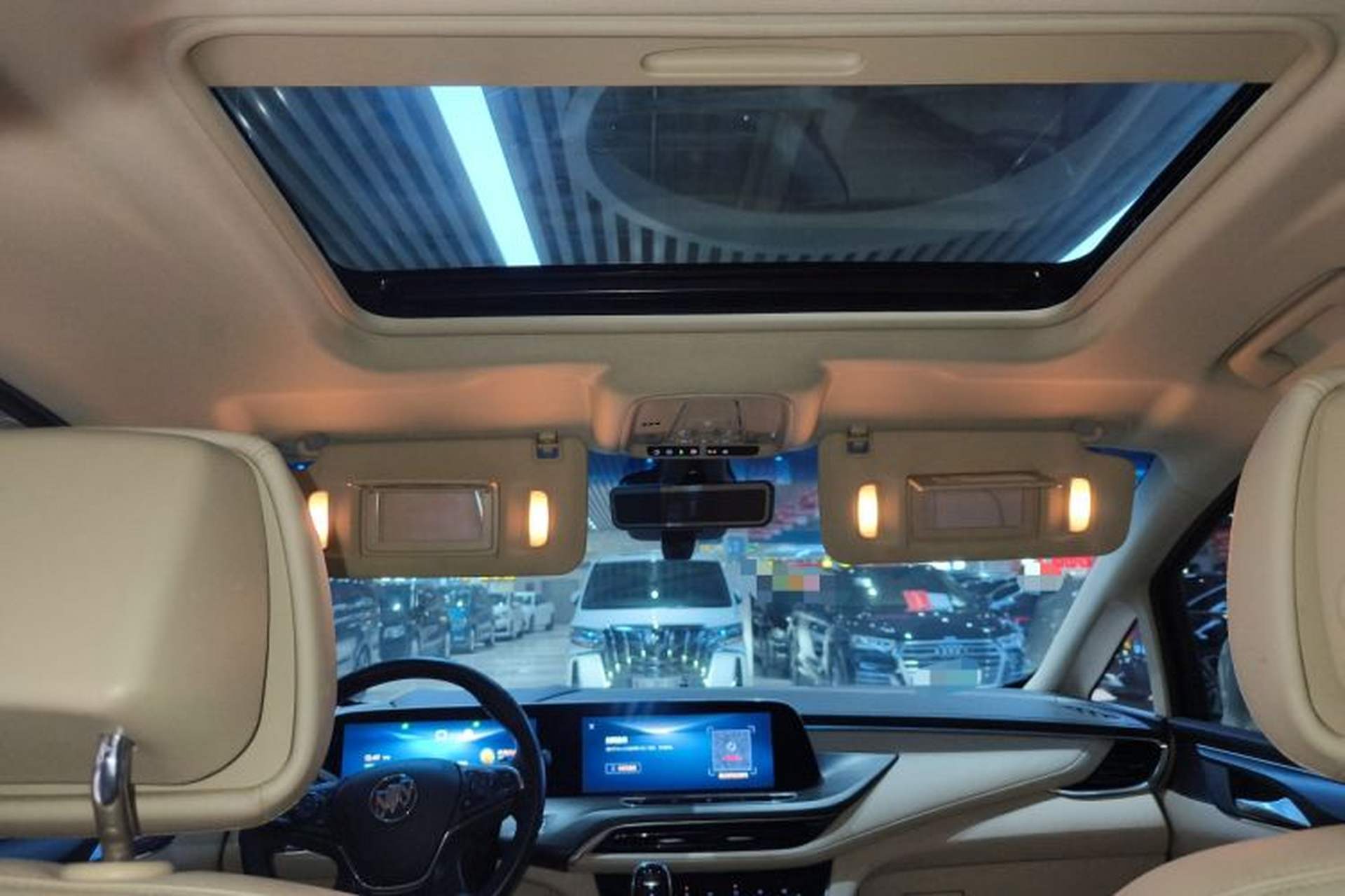 Used Buick GL8 2023 ES Lu Zun Deluxe Model Headliner