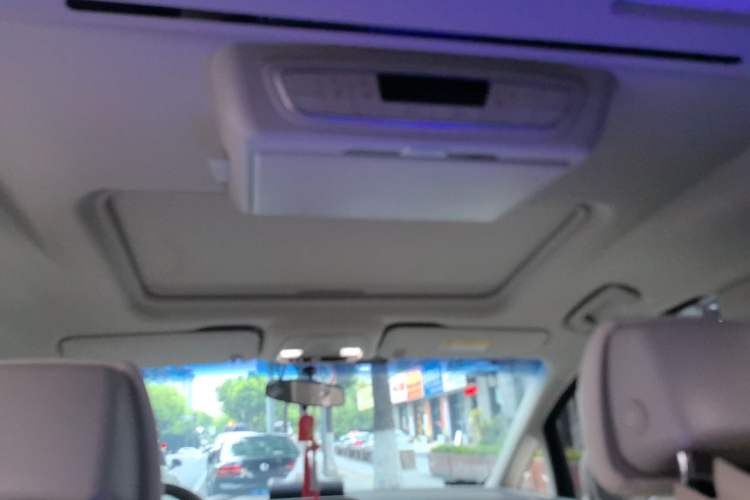 Used Buick GL8 2023 ES Lu Zun Comfort Model Headliner
