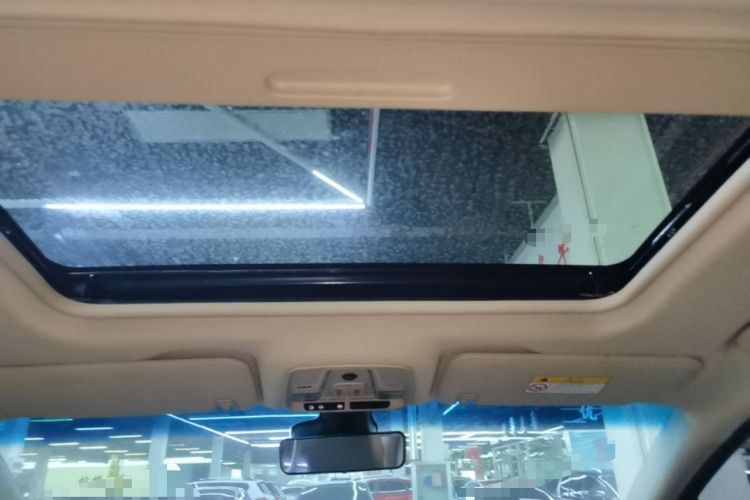Used Buick GL8 2023 ES Lu Zun Deluxe Model Headliner