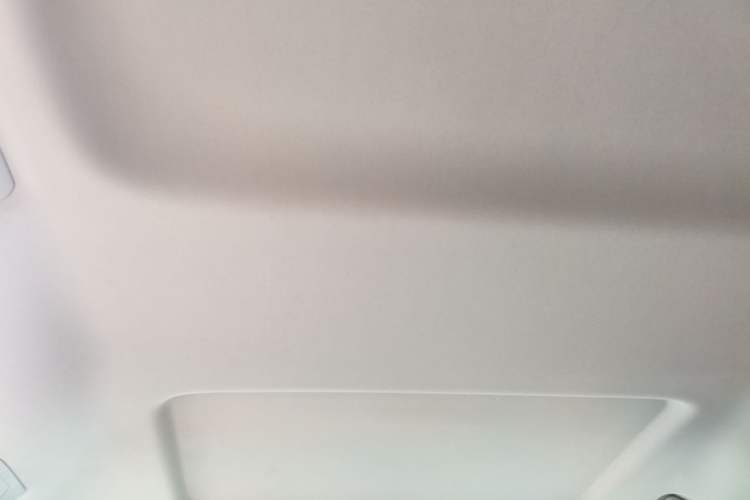 Used Buick GL8 2023 Land Executive Class Comfort Model Headliner