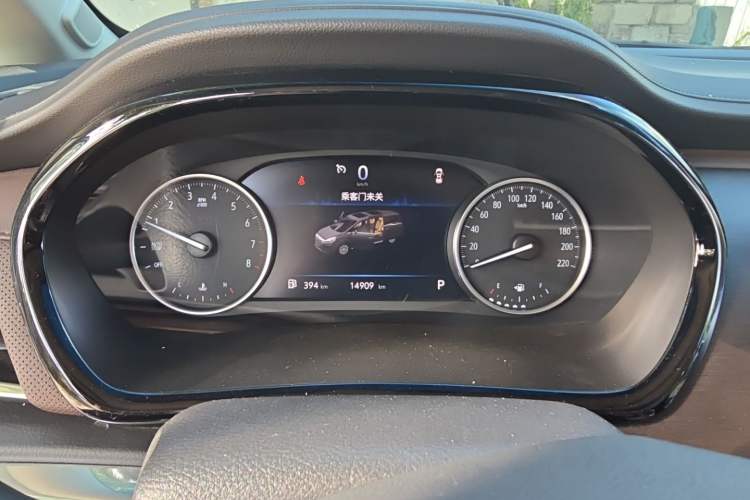 Used Buick GL8 2023 Land Executive Class Smart Enjoyment Model Instrument Cluster