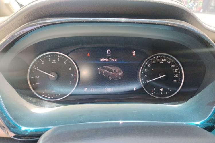 Used Buick GL8 2023 Facelifted Land Cruiser Executive Luxury Version Instrument Cluster