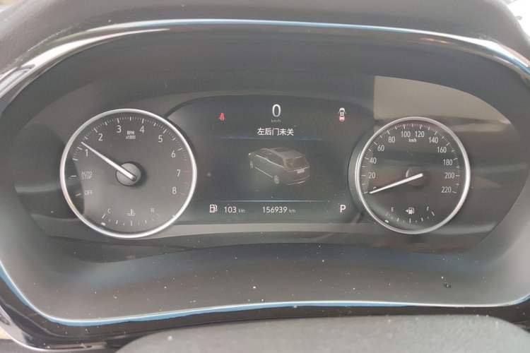 Used Buick GL8 2023 Facelifted Land Cruiser Executive Luxury Version Instrument Cluster
