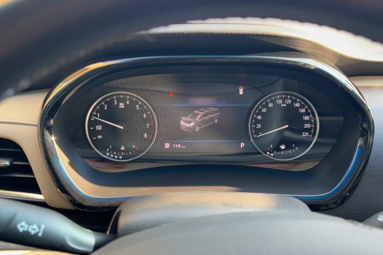 Used Buick GL8 2023 Facelifted Land Cruiser Executive Luxury Version Instrument Cluster