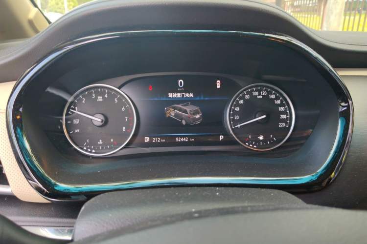 Used Buick GL8 2023 Facelifted Land Cruiser Executive Luxury Version Instrument Cluster