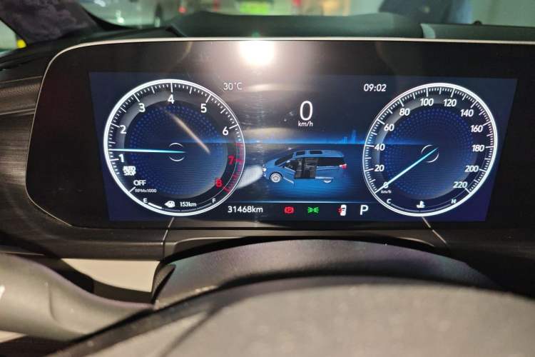 Used Buick GL8 2023 ES Lu Zun Comfort Model Instrument Cluster