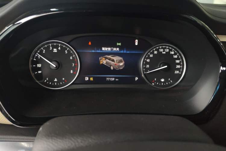 Used Buick GL8 2023 Facelifted Land Cruiser Executive Luxury Version Instrument Cluster