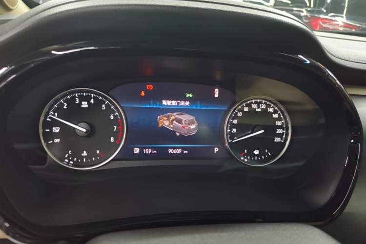 Used Buick GL8 2023 Land Executive Class Deluxe Model Instrument Cluster