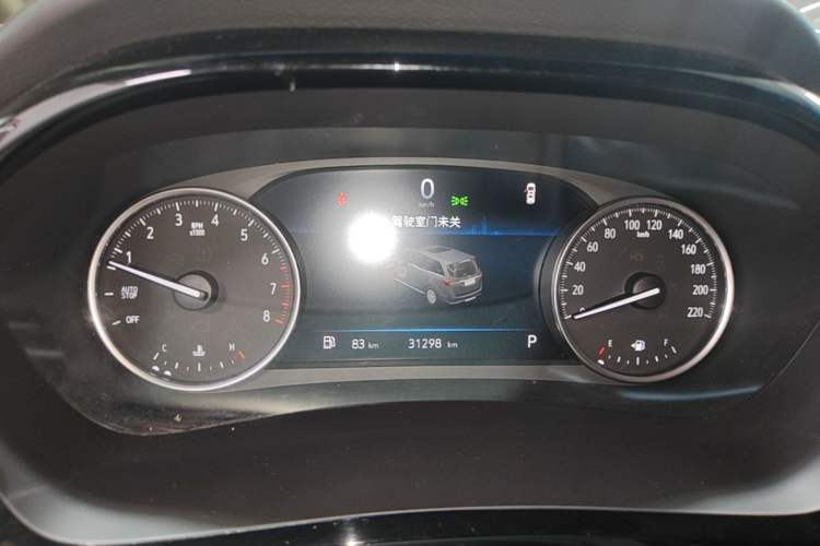 Used Buick GL8 2023 Facelifted Land Cruiser Executive Luxury Version Instrument Cluster
