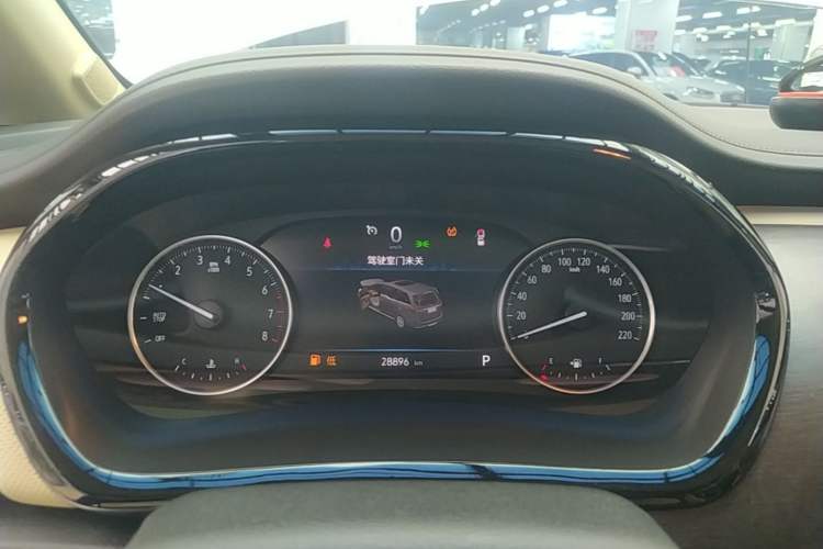 Used Buick GL8 2023 Facelifted Land Cruiser Executive Luxury Version Instrument Cluster