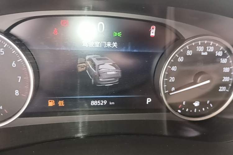 Used Buick GL8 2023 Facelifted Land Cruiser Executive Luxury Version Instrument Cluster