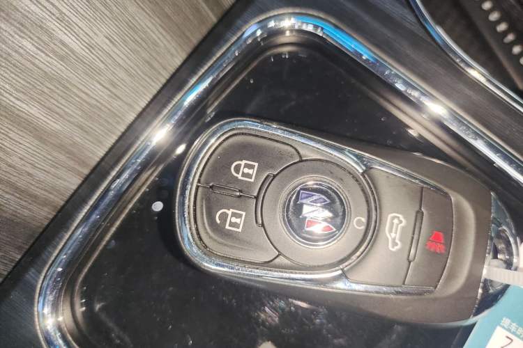 Used Buick GL8 2023 ES Lu Zun Comfort Model Interior 1