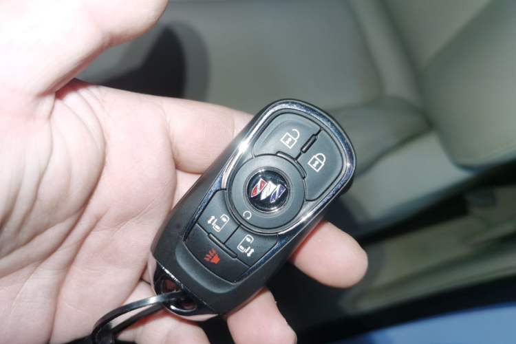 Used Buick GL8 2023 ES Lu Zun Deluxe Model Interior 1