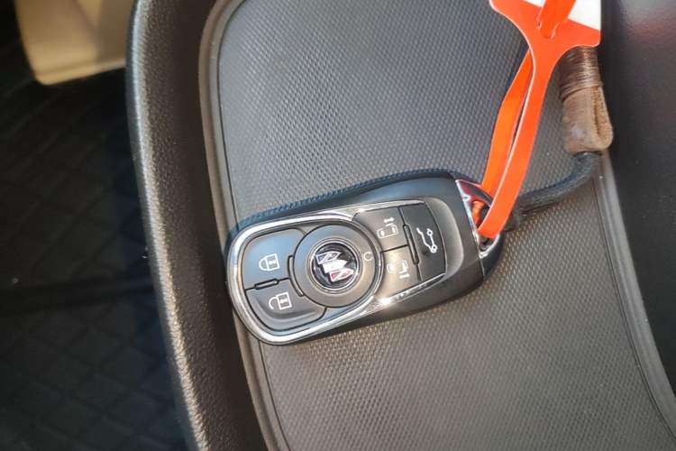 Used Buick GL8 2023 ES Lu Zun Flagship Model Interior 1