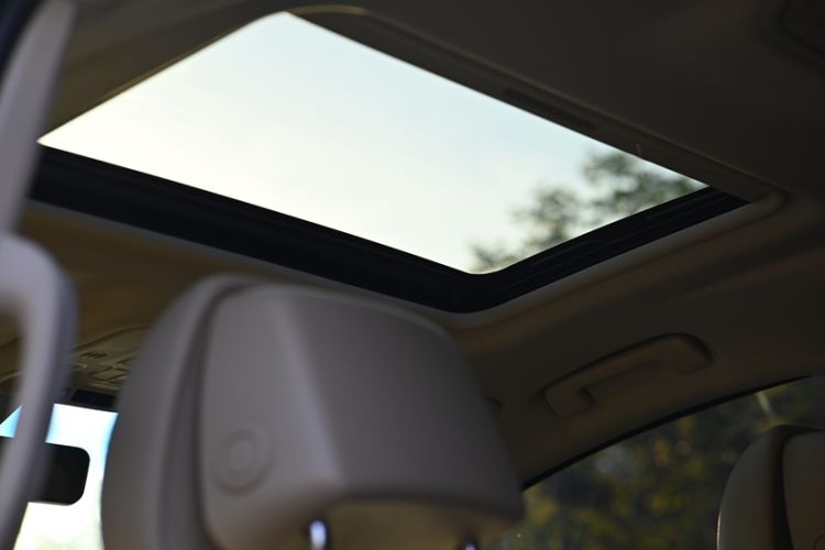 Used Buick GL8 2023 ES Lu Zun Deluxe Model Interior 1