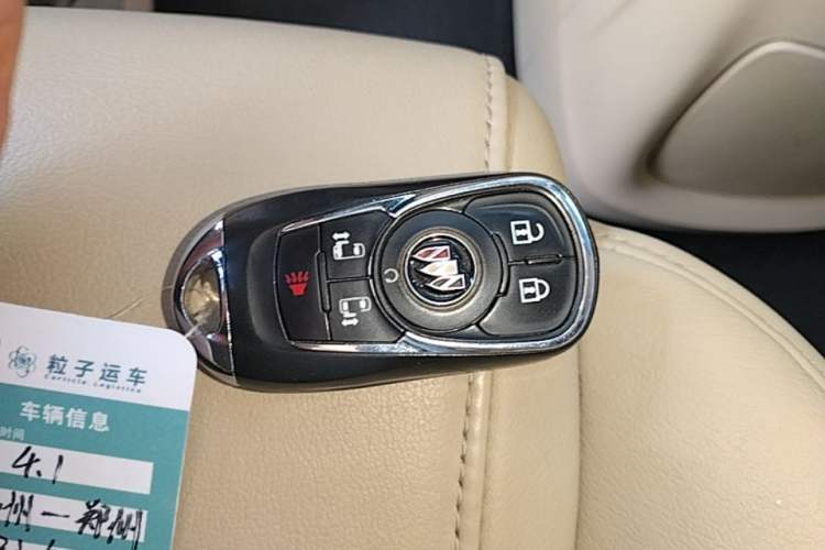 Used Buick GL8 2023 ES Lu Zun Deluxe Model Interior 1
