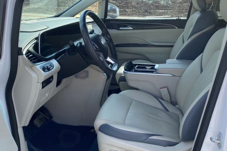 Used Buick GL8 2023 ES Lu Zun Comfort Model Interior 1