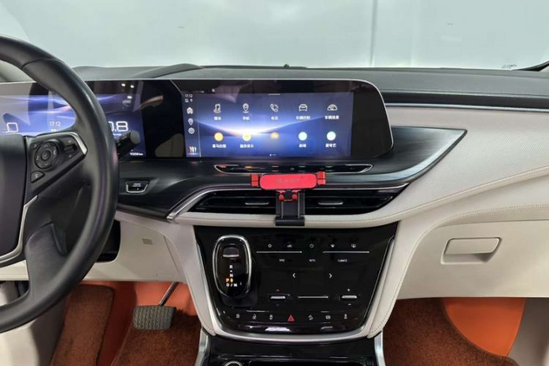Used Buick GL8 2023 ES Lu Zun Comfort Model Interior 3
