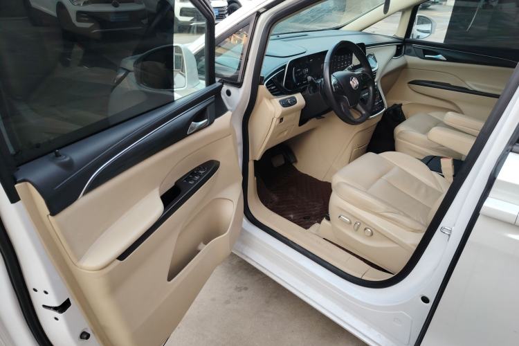 Used Buick GL8 2023 ES Lu Zun Deluxe Model Interior 3