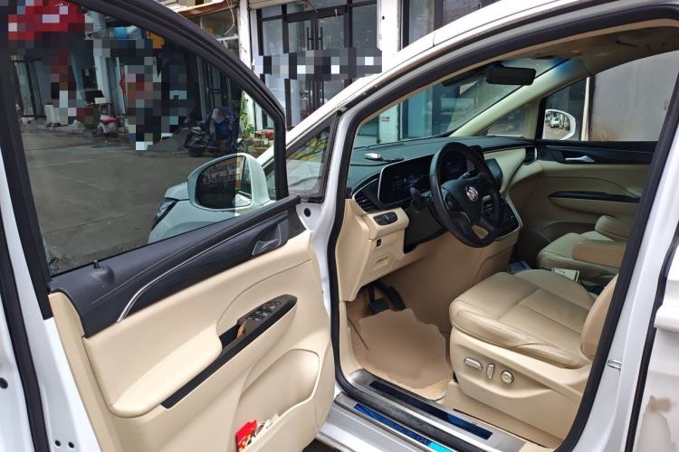Used Buick GL8 2023 ES Lu Zun Deluxe Model Interior 3