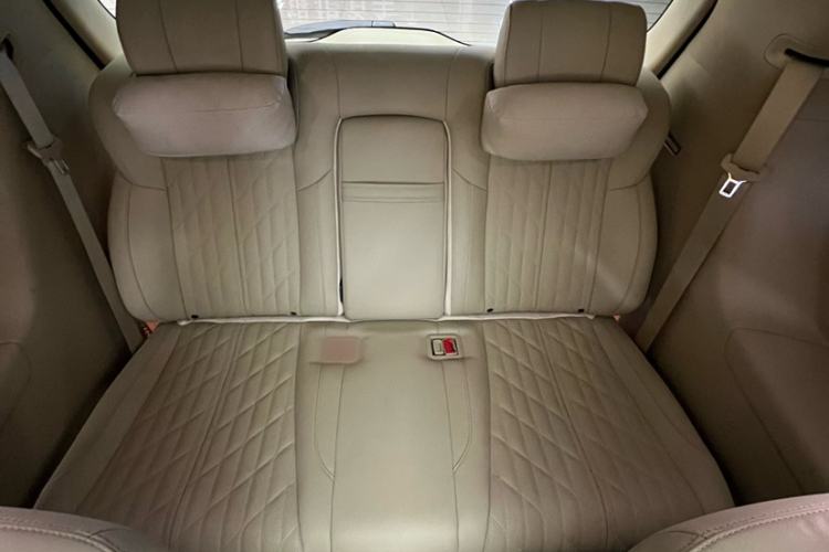 Used Buick GL8 2023 ES Lu Zun Luxury Edition and Yue Version Interior 6