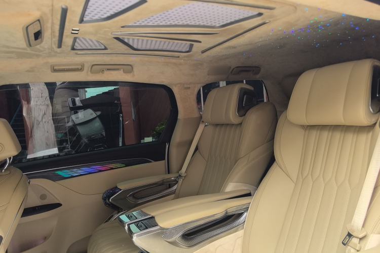 Used Buick GL8 2023 ES Lu Zun Deluxe Model Interior 6