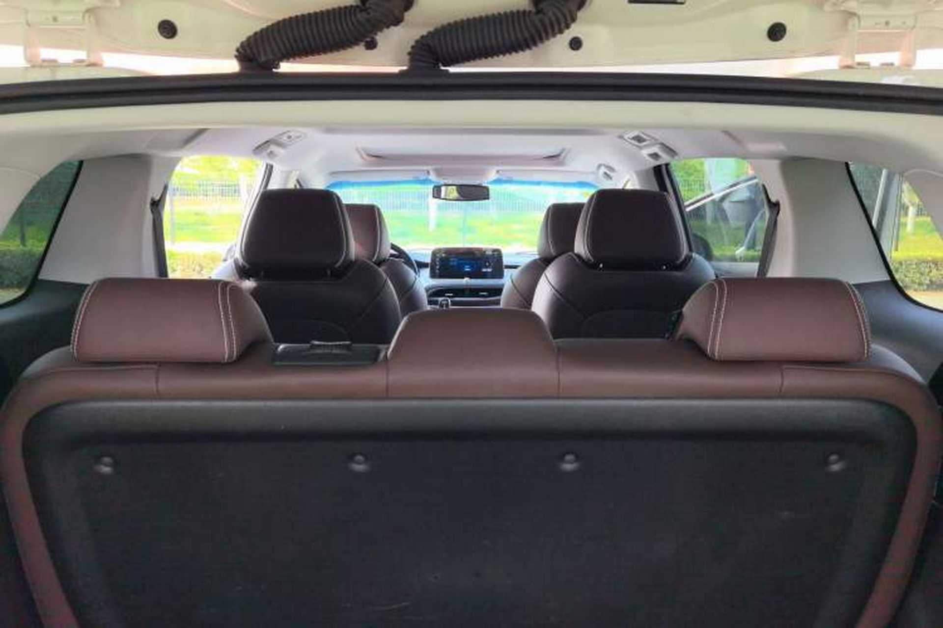 Used Buick GL8 2023 Land Executive Class 652T Luxury Model Interior 6