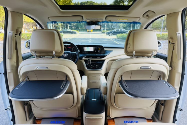 Used Buick GL8 2023 ES Lu Zun Deluxe Model Interior 7
