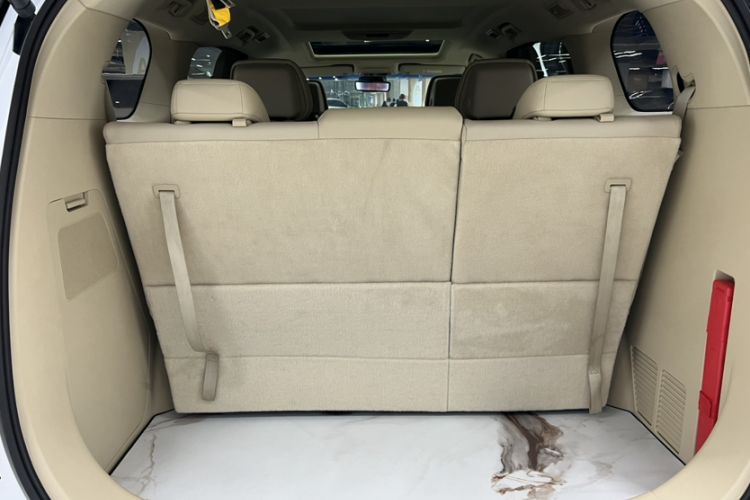 Used Buick GL8 2023 ES Lu Zun Deluxe Model Interior 9