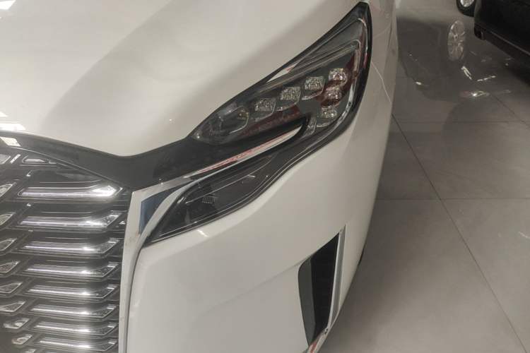 Used Buick GL8 2023 ES Lu Zun Deluxe Model Left Front Headlight