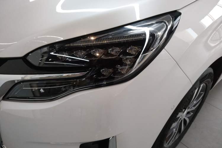 Used Buick GL8 2023 ES Lu Zun Deluxe Model Left Front Headlight