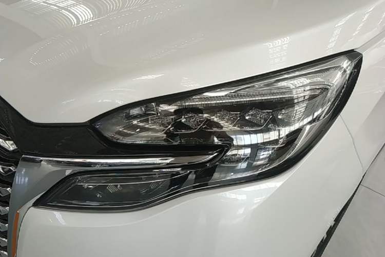 Used Buick GL8 2023 ES Lu Zun Deluxe Model Left Front Headlight