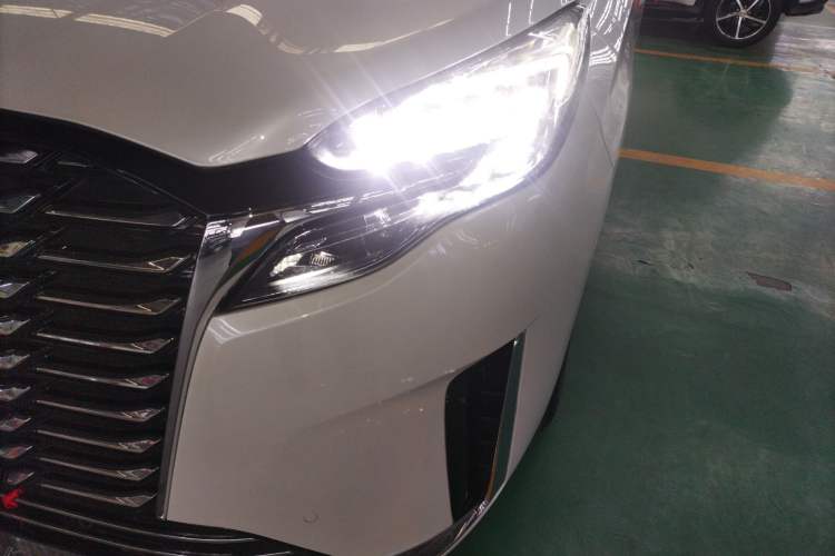 Used Buick GL8 2023 ES Lu Zun Deluxe Model Left Front Headlight