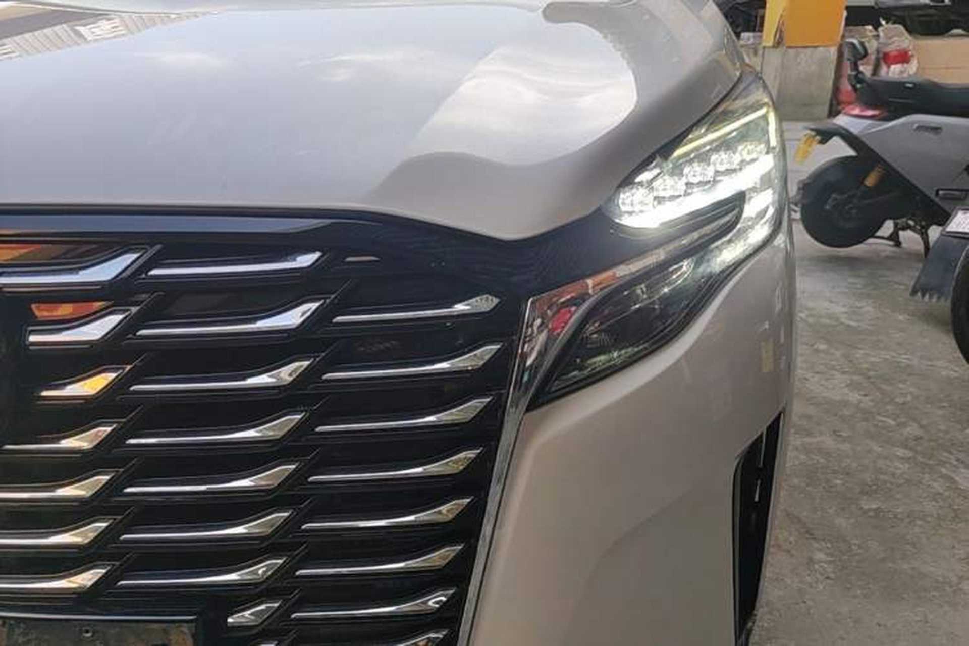 Used Buick GL8 2023 ES Lu Zun Flagship Model Left Front Headlight