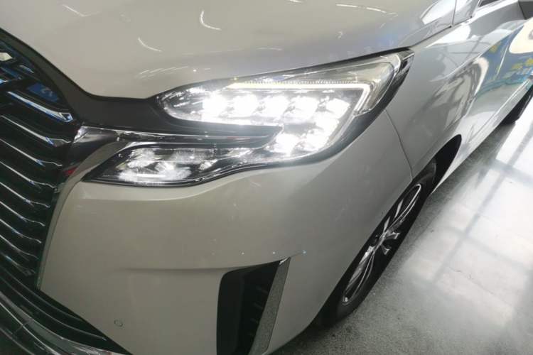 Used Buick GL8 2023 ES Lu Zun Deluxe Model Left Front Headlight