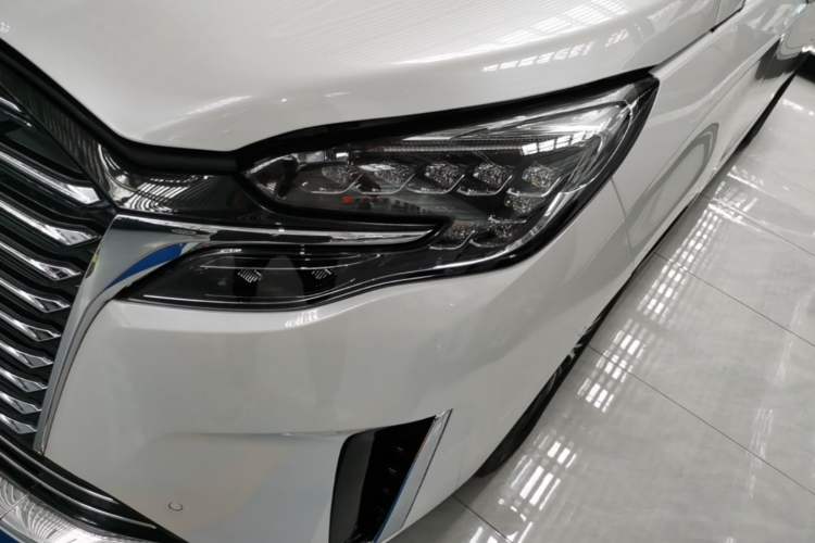 Used Buick GL8 2023 ES Lu Zun Luxury Model Left Front Headlight