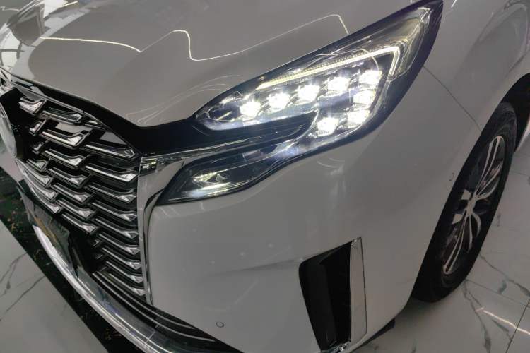 Used Buick GL8 2023 ES Lu Zun Deluxe Model Left Front Headlight