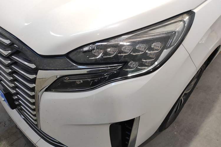Used Buick GL8 2023 ES Lu Zun Comfort Model Left Front Headlight